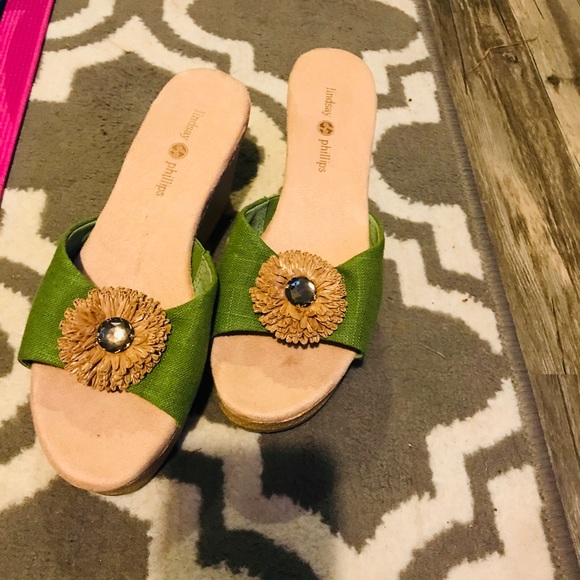 Lindsay Philip size 9 mule clogs wedge green